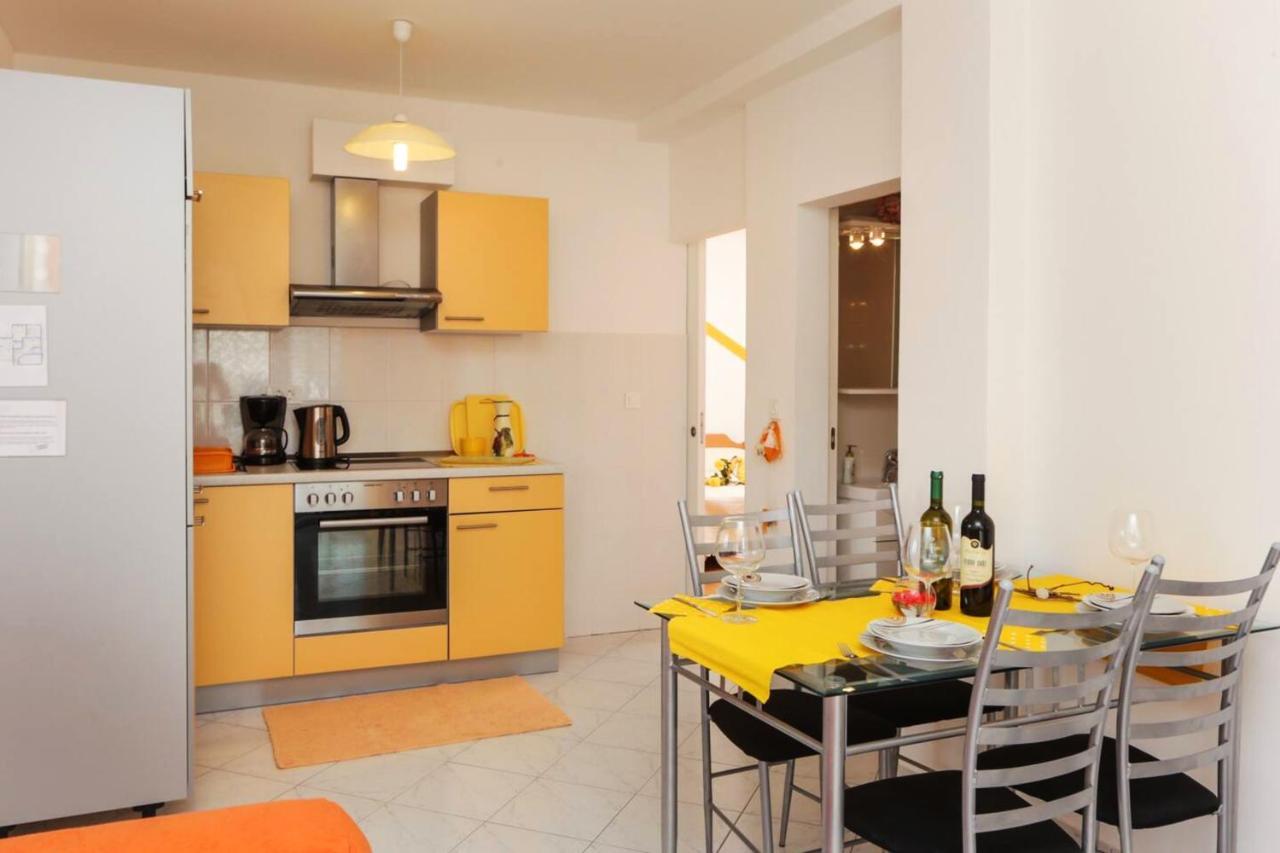 Elegant In With 40 M² Terrace Dubrovnik