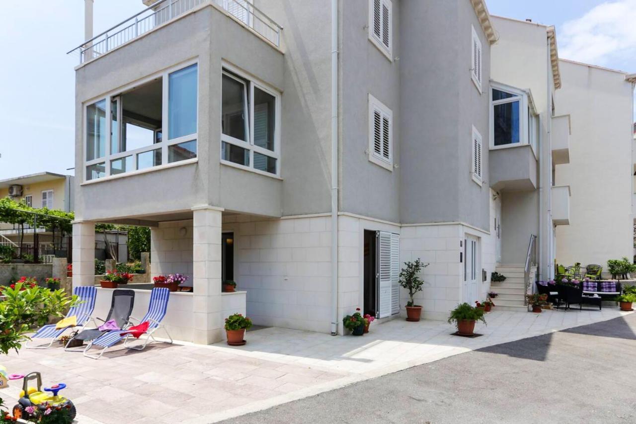 Elegant In With 40 M² Terrace *