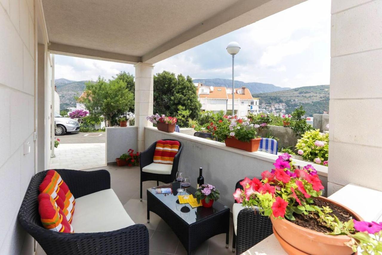 Apartment Elegant In With 40 M² Terrace